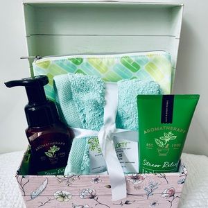 5 Piece Gift Set- Bath Body Works